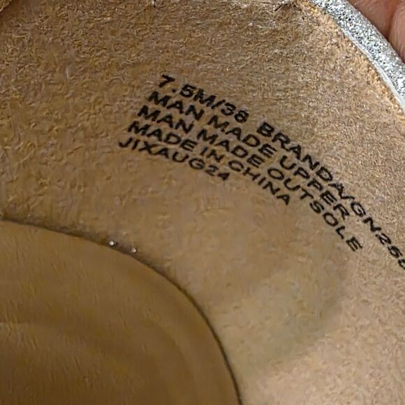 BRAND NEW BCBGeneration BRANDA JEWEL STRAP POINTED TOE WOMEN PUMP G1 - Picture 15 of 16